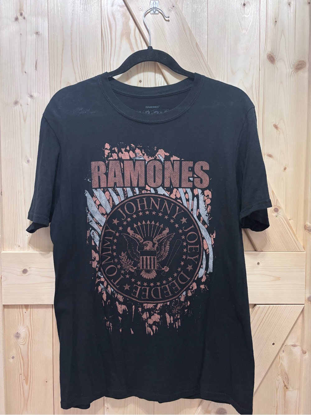 Women’s Ramones Black Graphic Band T-Shirt- Large